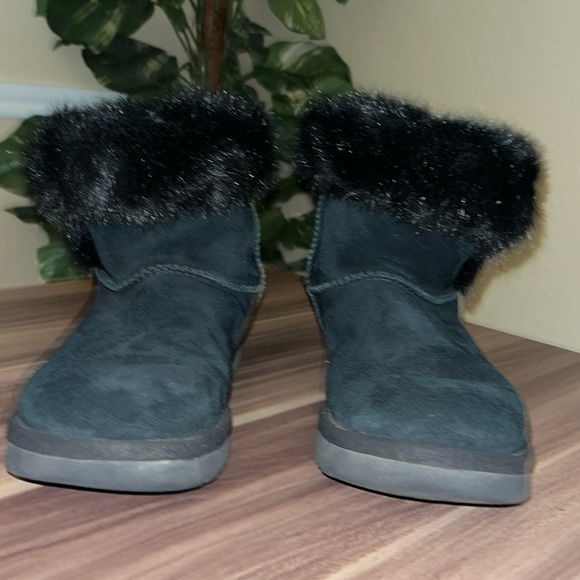 UGG CATHIE SUEDE FAUX FUR BOOTIES - Picture 6 of 16